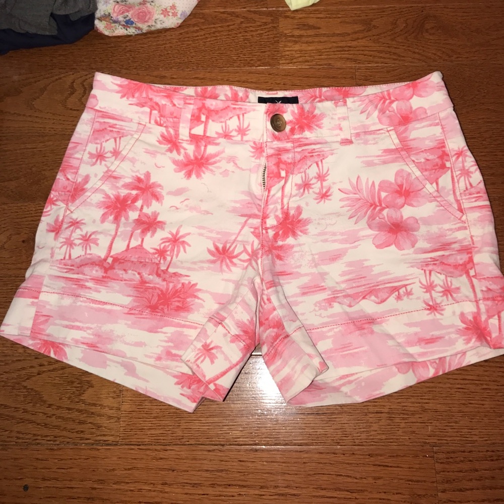 Pink palm tree printed shorts